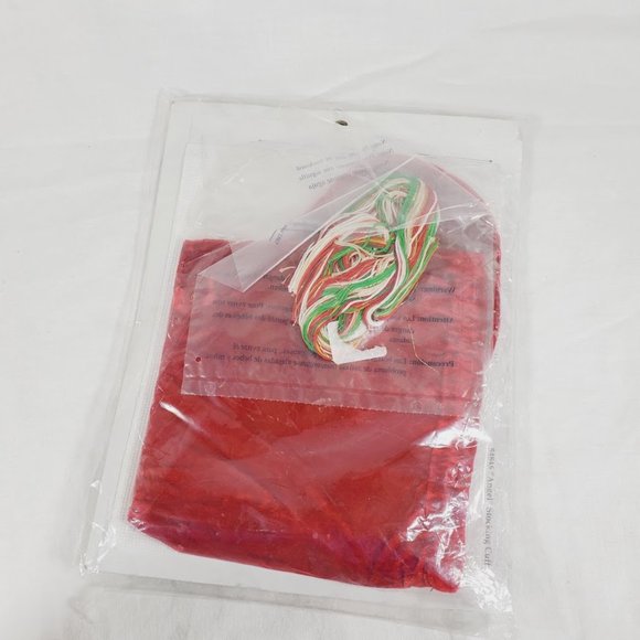 Vintage Bucilla Angel Stocking Kit 84846 Counted Cross Stitch Cuff Red Stocking - Picture 4 of 4